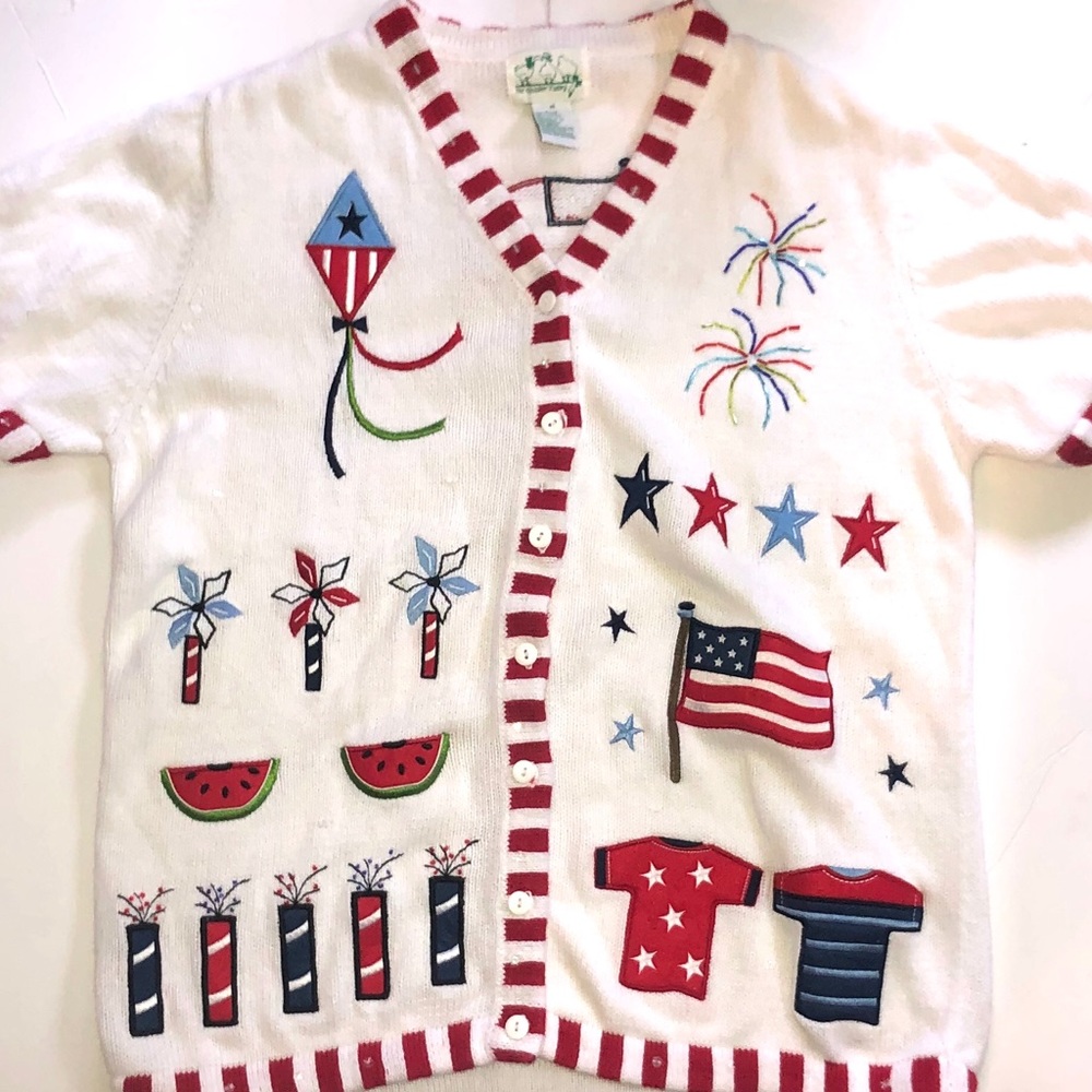 American pride at its best! 🇺🇸 sweater